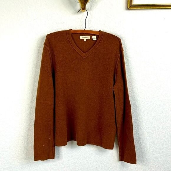 Inhabit Cashmere V Neck Toffee Sweater - Picture 2 of 6